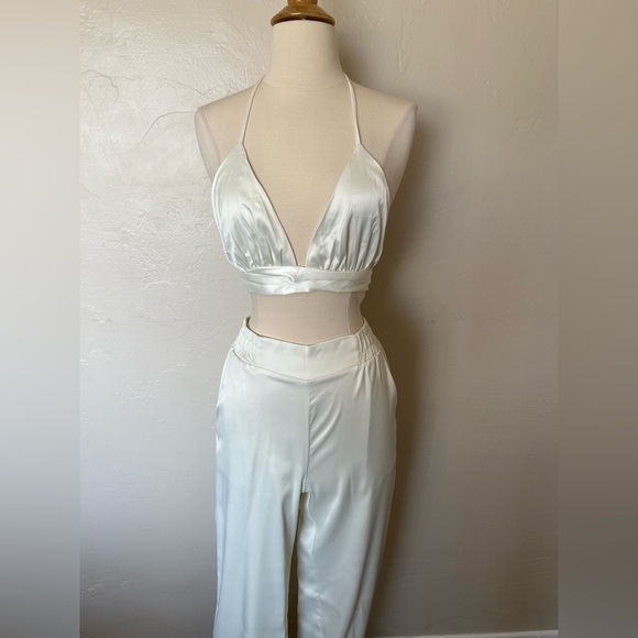 NEW Silky Coord Set- Tie Up Top, Blazer, and Pants - Picture 10 of 16